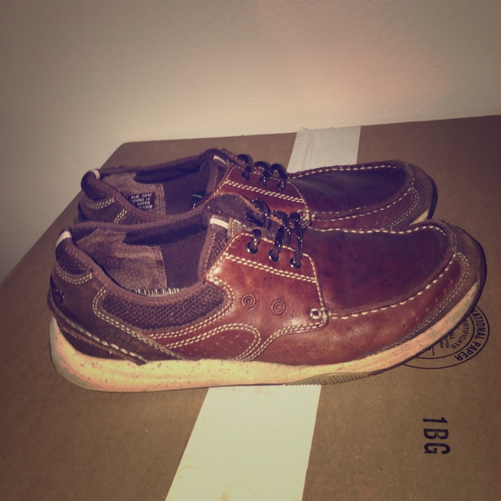 Clarks browns nautical loafer